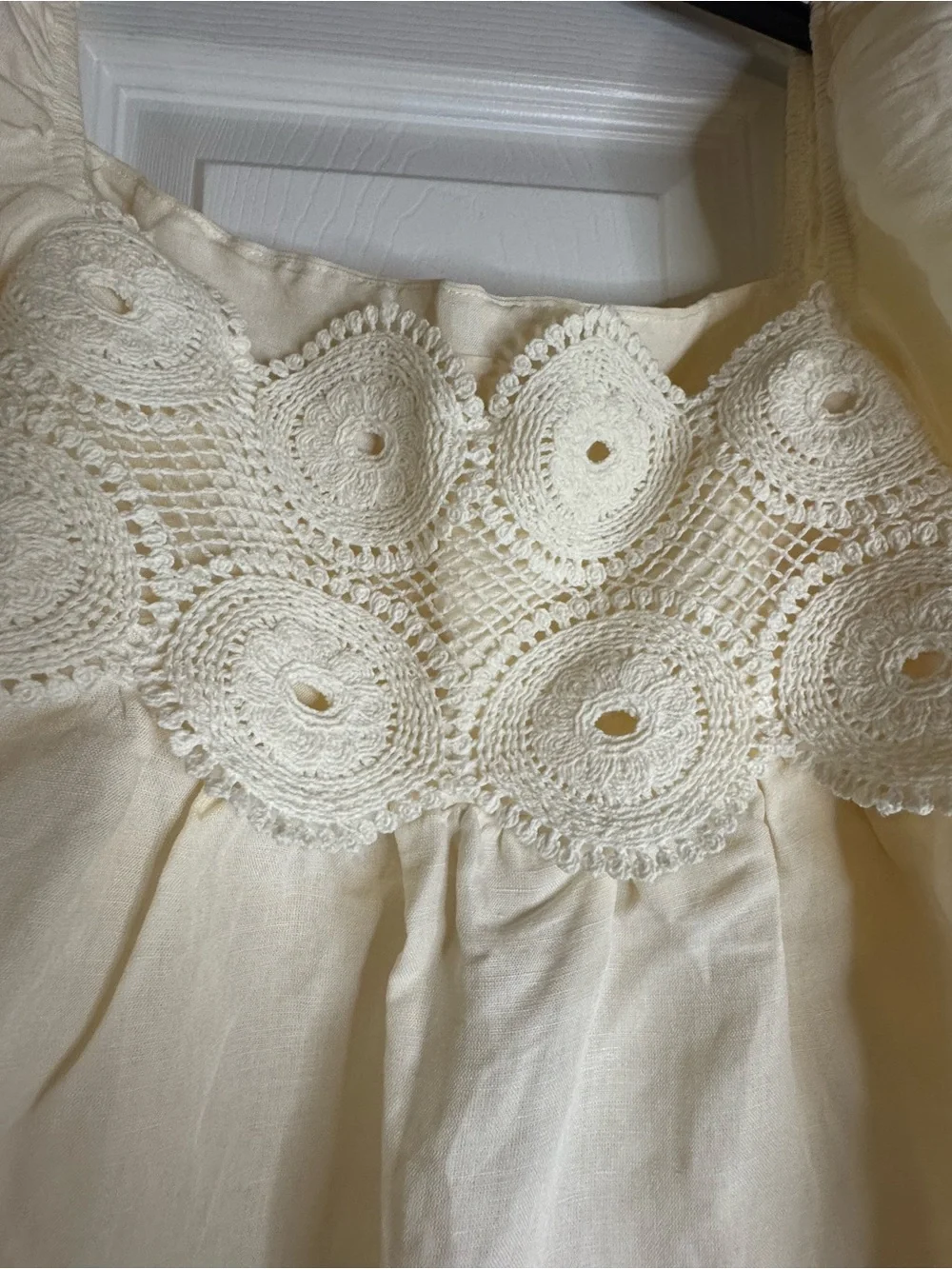 Anthropologie crochet yoke linen blend puff sleeve blouse small ivory boho